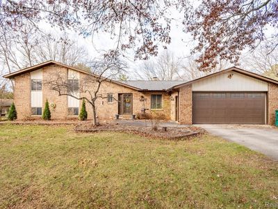 5333 Waterford Rd, Clarkston, MI, 48346
