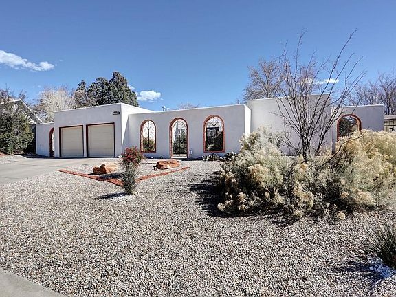 Front_Exterior_1
