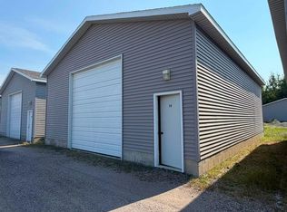 1665 Short Dr, Prudenville, MI 48651