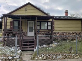 308 Adams St, Waterloo, IA 50703