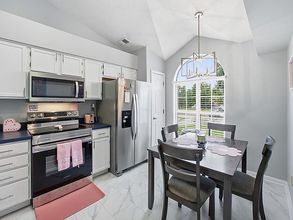 5th image of 108 Pleasant Ridge Way