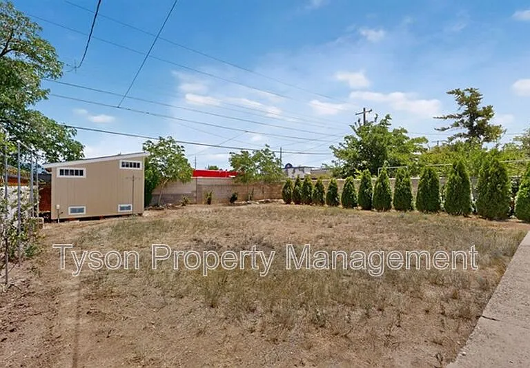 310 Truman St NE — Photo 28