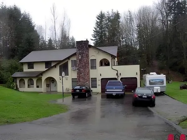 32460 Cherry Ave, Mission, BC V2V 2T6