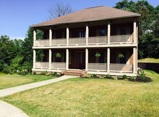 4182 Stone Bridge Dr, Springfield, OH 45504