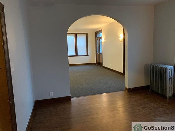 3rd image of 7438 S South Shore Dr