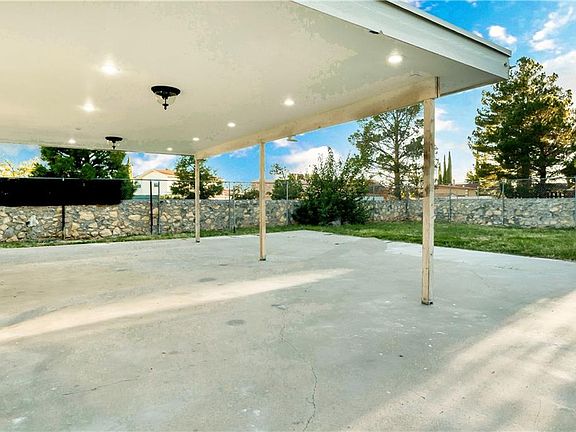 4th image of 2609 Lake George Pl