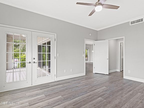 2nd image of 2240 SHEPARD Street #202