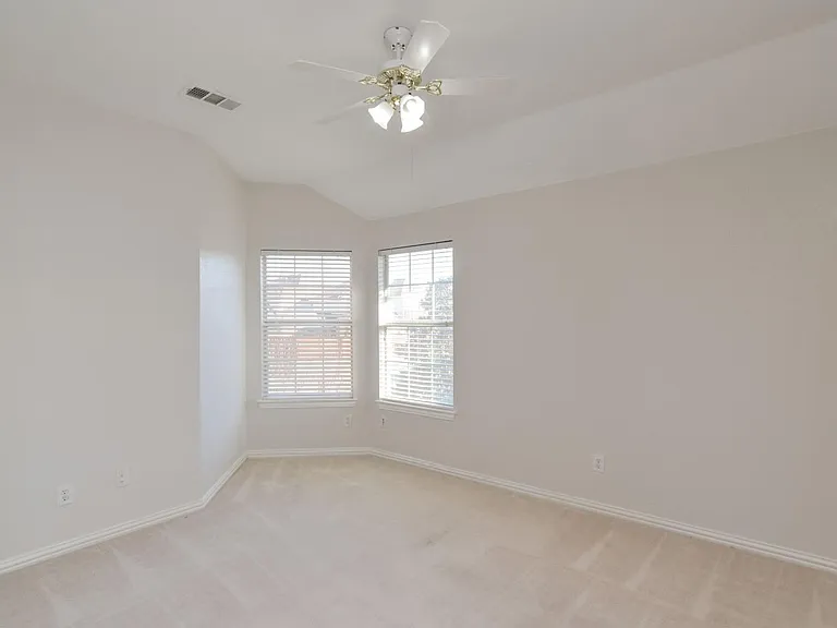 8512 Mesa Verde Dr — Photo 27
