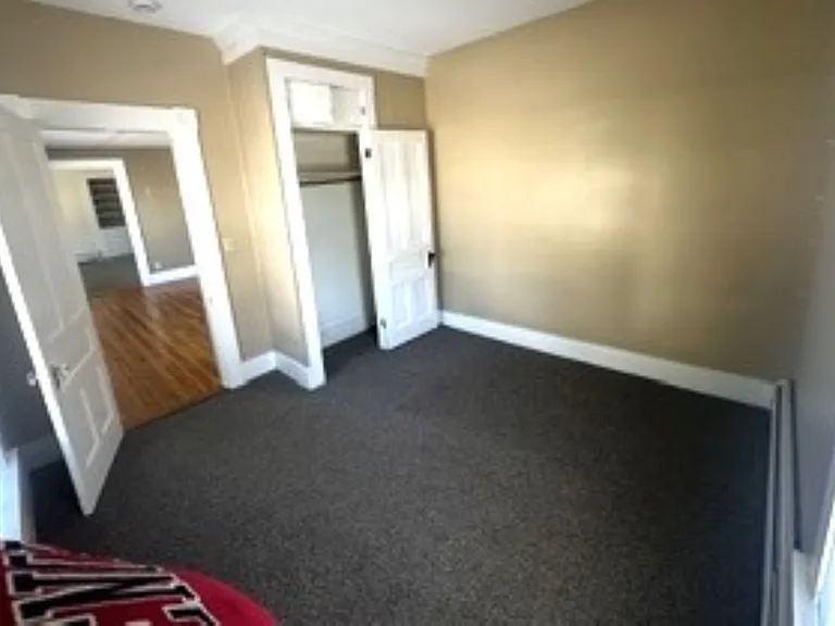 109 Washington St #1 — Photo 6