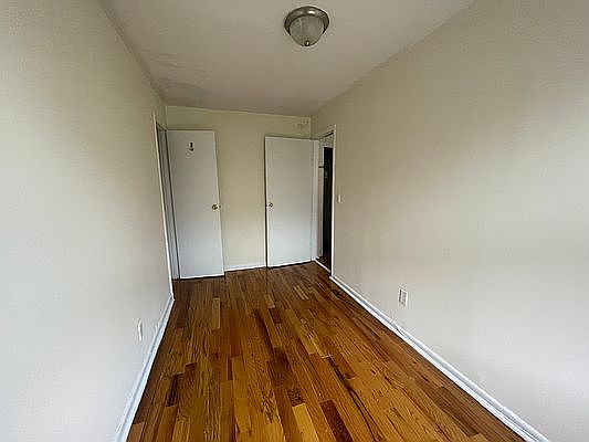 5th image of 30 Columbia Pl #2A