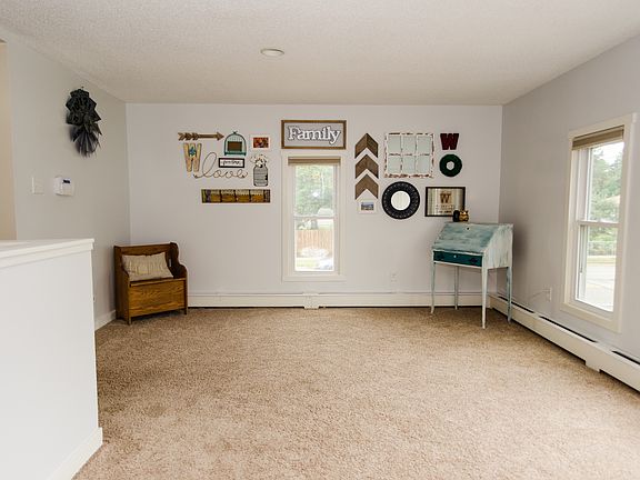 5th image of 2267 17th Ave E