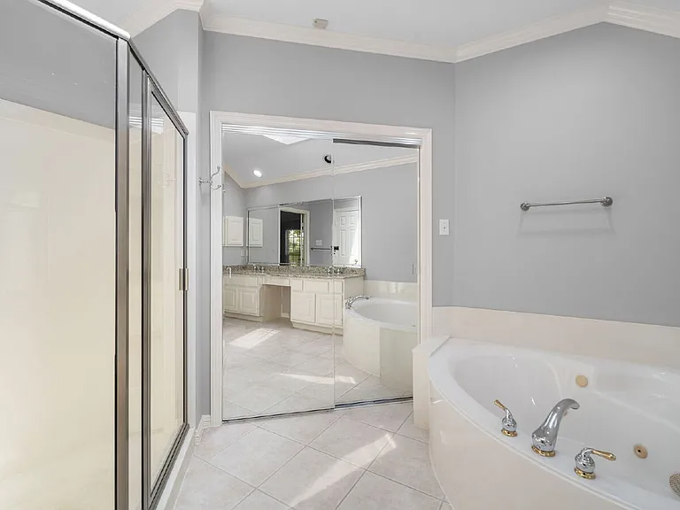 58 W Sienna Pl — Photo 15