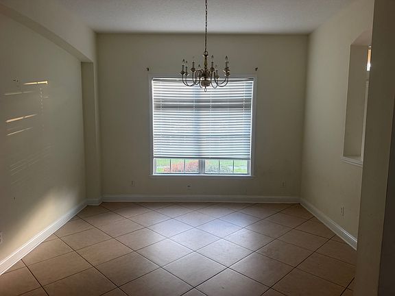2nd image of 4719 Ilah Rd N