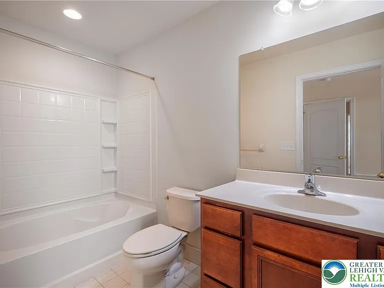 4165 Bunker Hill Dr N — Photo 20