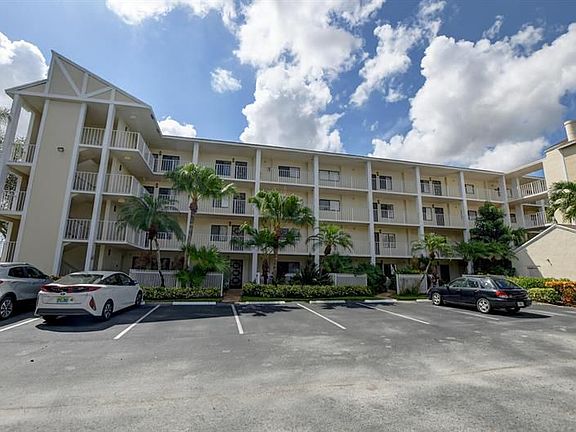 2nd image of 7270 Ashford Pl APT 307