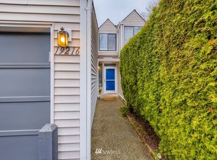 19216 15th Ave NW, Shoreline, WA 98177