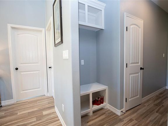 5th image of 6542 Paddington Dr