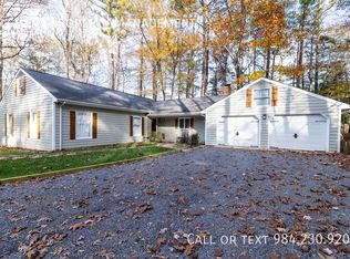 3241 Coventry Ct, Sanford, NC 27332
