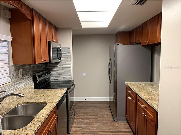 5th image of 7905 Citrus Dr