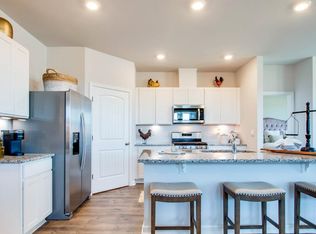 4297 Peach Run Ln, Millington, TN 38053