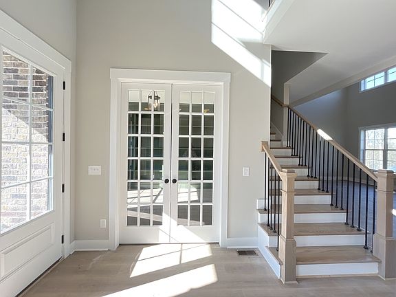 5th image of 160 Watermill Ln Lot 27