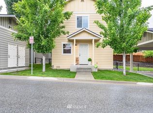 2142 Roper Ln, Wenatchee, WA 98801