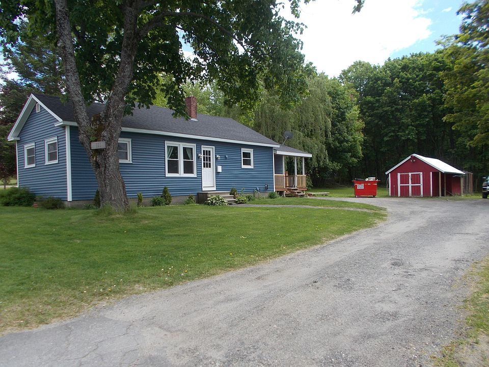 2nd image of 131 Waterville Rd