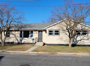 49 Elvin Ave, Penns Grove, NJ 08069