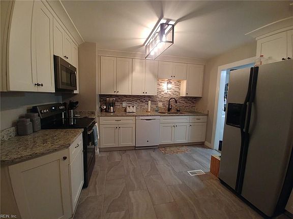 4th image of 632 City Park Ave