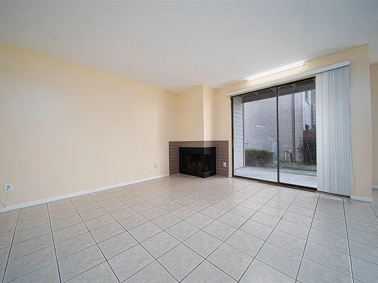 8293 Sands Point Dr #185 — Photo 10