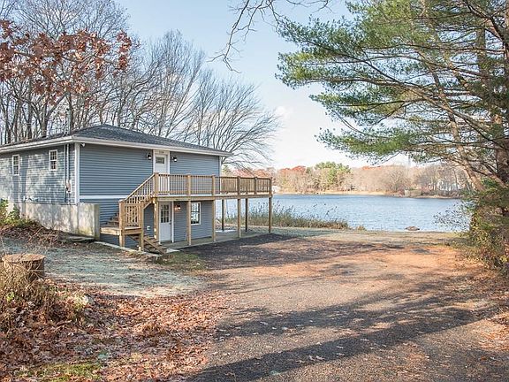 2nd image of 538 Lake Washington Dr