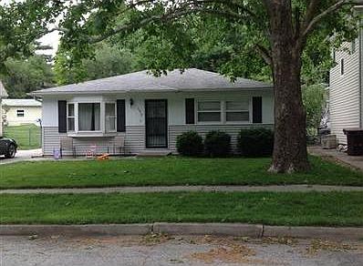 2nd image of 6010 Dobbins Dr