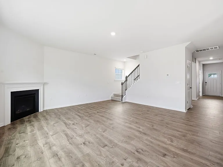 413 Tucana St — Photo 18