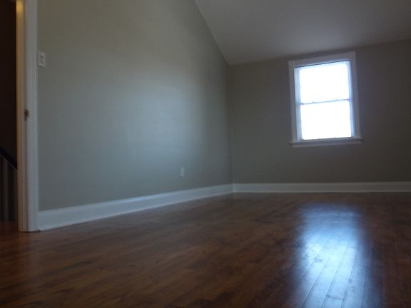5th image of 306 Victoria Ave