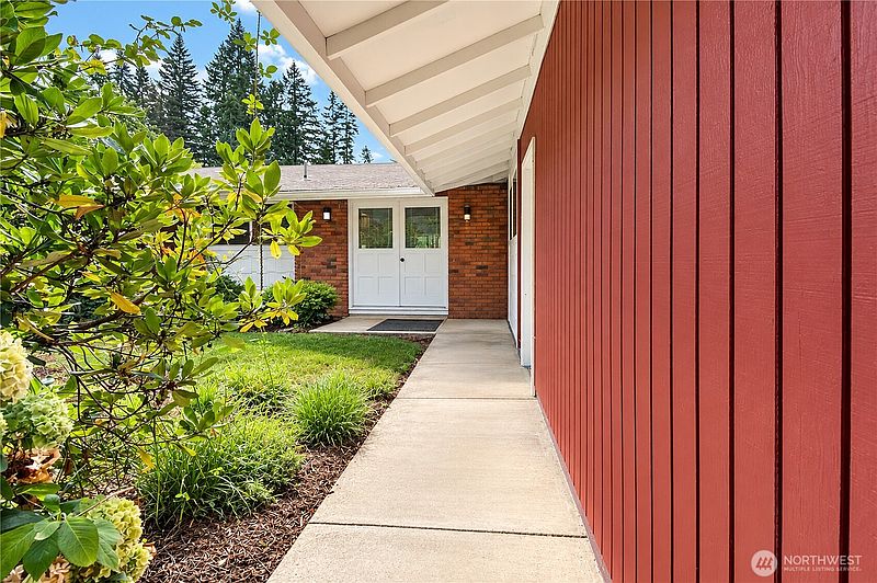 2nd image of 14405 NE 245th Street