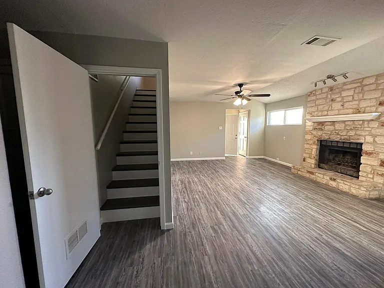 295 Mooring Cir #A — Photo 31