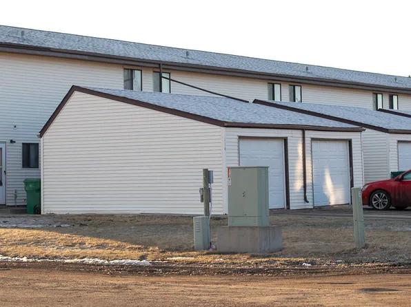 114-132 8th Ave SE, Mayville, ND 58257