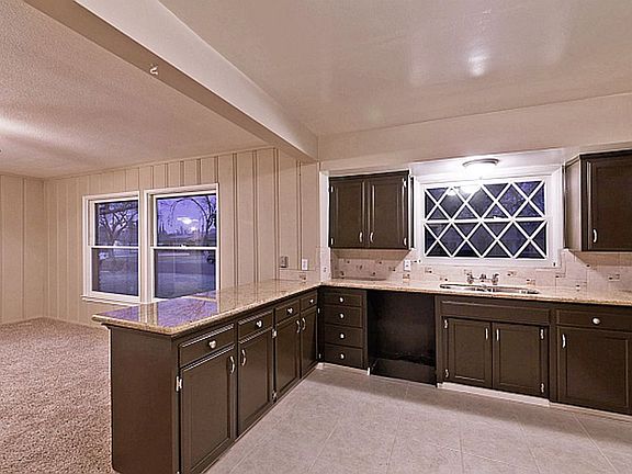 4th image of 5436 E Madison Ave