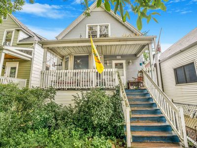 3314 N California Ave, Chicago, IL, 60618