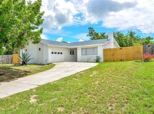 1015 Peninsula Rd, Tarpon Springs, FL 34689