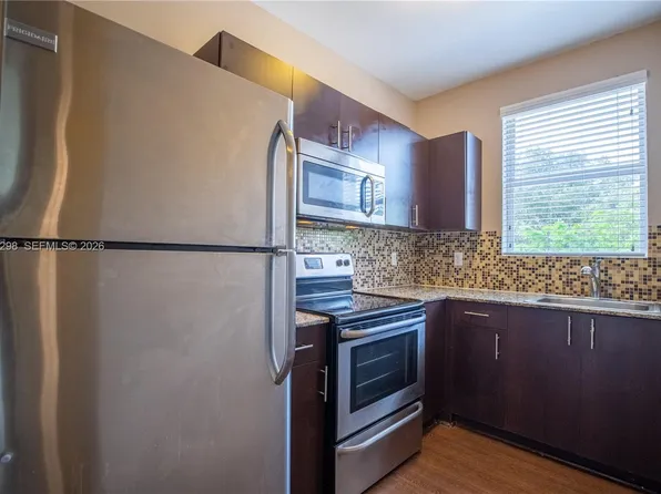 5416 NE 1st Ct APT 5, Miami, FL 33137