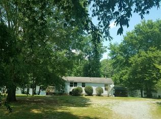 27 Lake St, Granite Falls, NC 28630