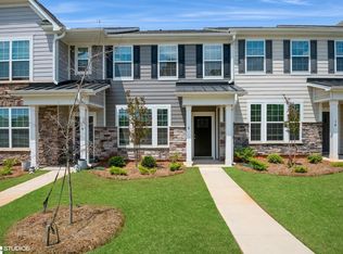 8 Gaskins Trl, Travelers Rest, SC 29690