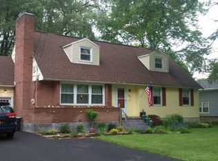 310 Falls Blvd, Chittenango, NY 13037