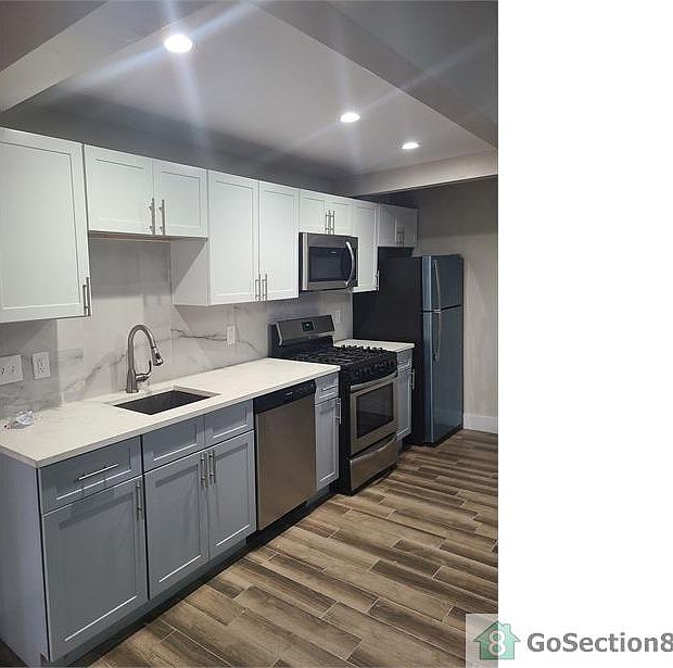 1st image of 50 Woodside Pl #2L
