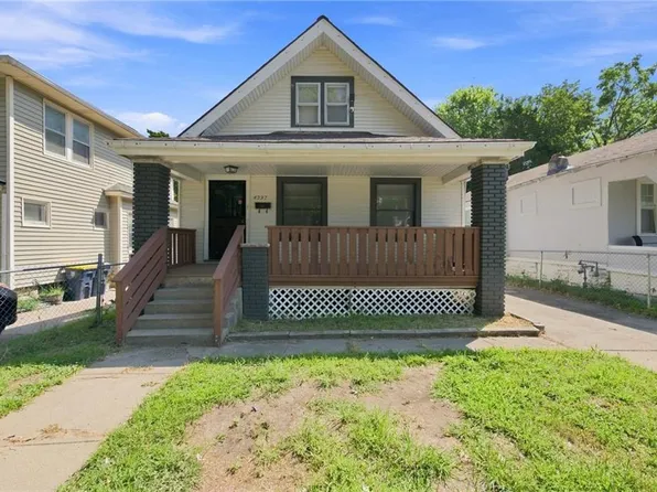 4237 Agnes Ave, Kansas City, MO 64130