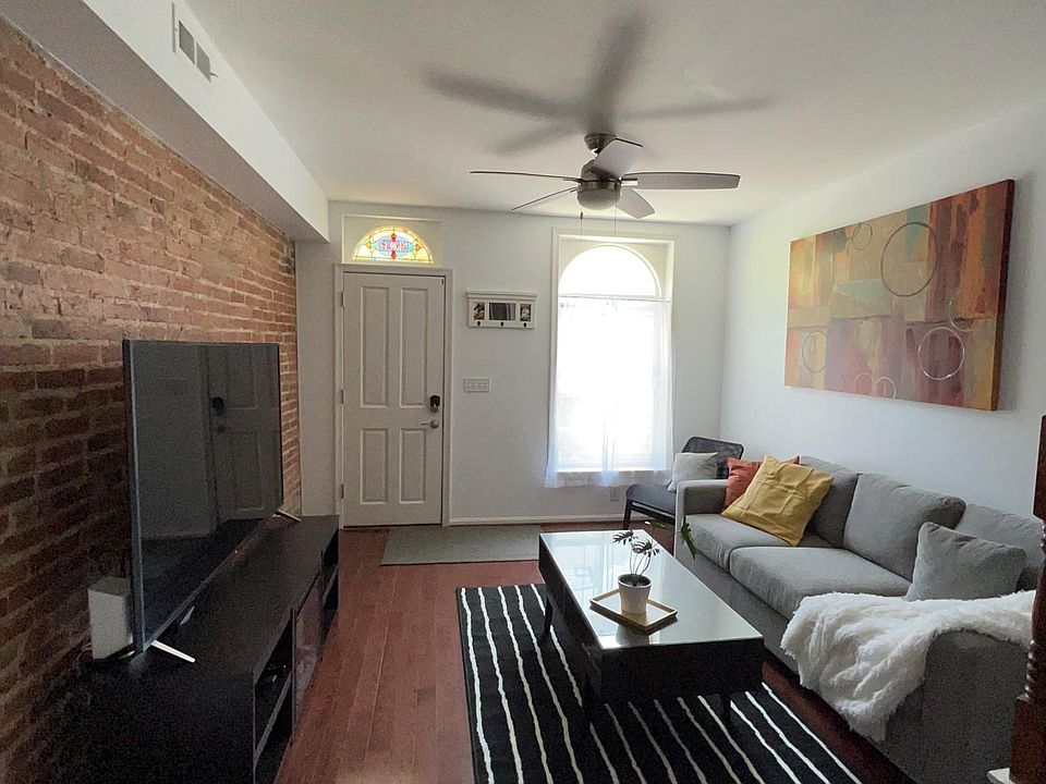 Living Room with 65" Smart TV