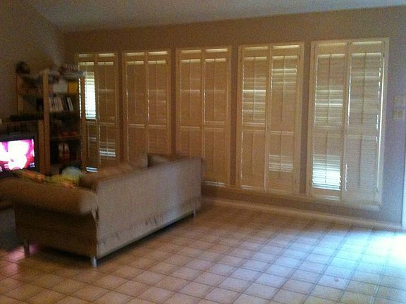 3rd image of 4210 Olmos River Ct
