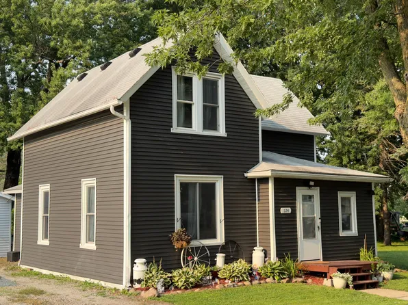 124 Arnold St, West Concord, MN 55985