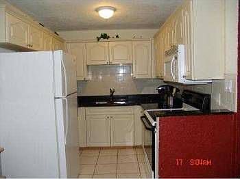 1st image of 727 Glenridge Dr